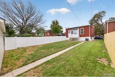 4372 Ellenwood Avenue, Saint Louis, MO 63116 - Photo 22
