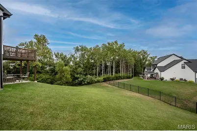 104 Copper Stone Pt, Wentzville, MO 63385 - Photo 32