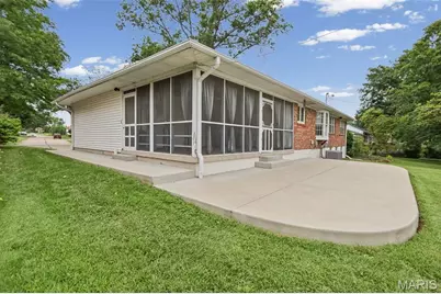 7816 Apple Valley Drive, Affton, MO 63123 - Photo 12