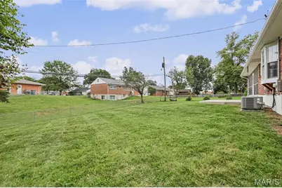 7816 Apple Valley Drive, Affton, MO 63123 - Photo 10
