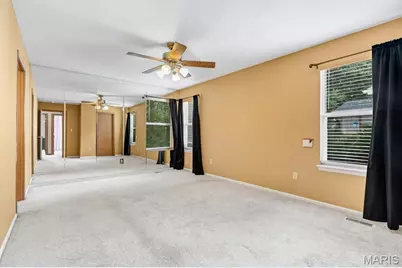 1409 Oakhall Manor Court, Ballwin, MO 63021 - Photo 20