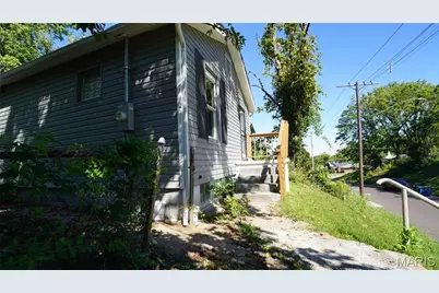 5457 Helen Avenue, Saint Louis, MO 63136 - Photo 1