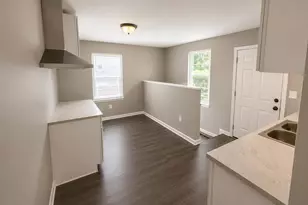 24 Vierling Dr, Berkeley, MO 63135 - Photo 6