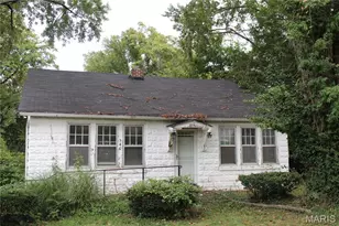 546 Holland Ave, Webster Groves, MO 63119 - Photo 2