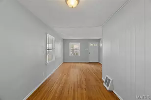 416 Lanark Rd, Saint Louis, MO 63137 - Photo 16
