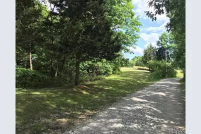 2 Hennessey Lane, Pacific, MO 63069 - Photo 1
