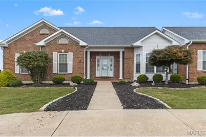 104 Wolf Trail Court, Defiance, MO 63341 - Photo 2