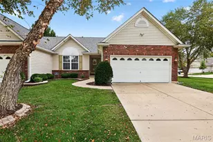 20 Autumn Ridge Dr, O'Fallon, MO 63366 - Photo 2