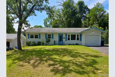 62 Bayview Court, Ferguson, MO 63135 - Photo 1