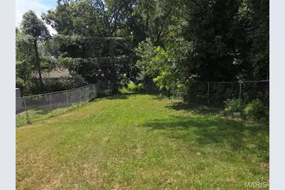 62 Bayview Court, Ferguson, MO 63135 - Photo 14
