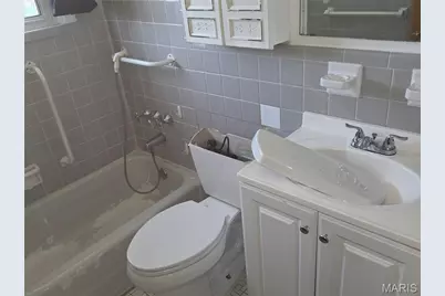62 Bayview Court, Ferguson, MO 63135 - Photo 12