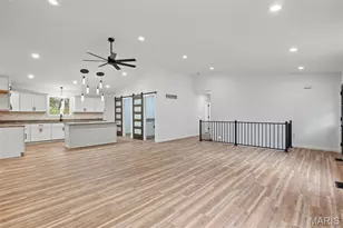 100 S Lake, Hillsboro, MO 63050 - Photo 12