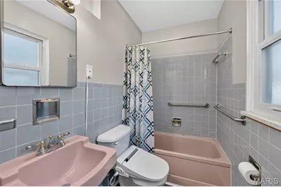 10706 Vorhof Drive, Saint Louis, MO 63136 - Photo 16