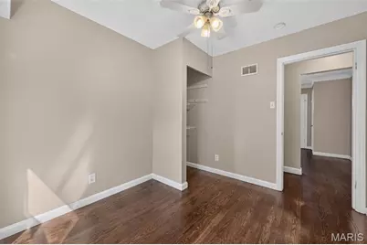728 Pine Street, Saint Charles, MO 63301 - Photo 22