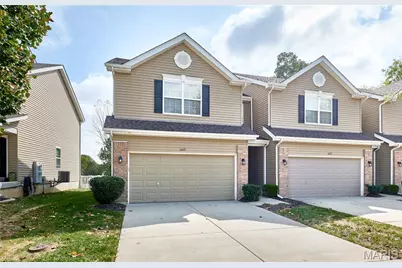 1810 Hyland Green Drive, O'Fallon, MO 63366 - Photo 2