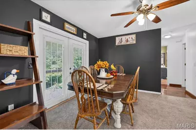 43 Lansing Avenue, Maryland Heights, MO 63043 - Photo 6