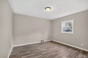8817 Blewett Ave, Saint Louis, MO 63136 - Photo 20