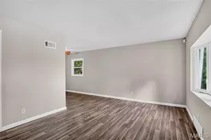 8817 Blewett Ave, Saint Louis, MO 63136 - Photo 8