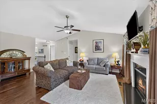 5229 Eagle Wing Ct, Eureka, MO 63025 - Photo 8