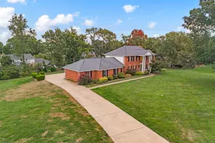 9 Clarkson Farm Dr, Chesterfield, MO 63017 - Photo 86