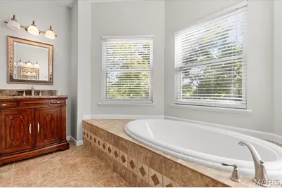 16 Regatta Bay Court, Lake Saint Louis, MO 63367 - Photo 38