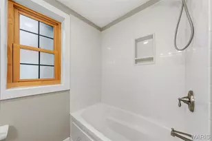 230 W 6th St, Hermann, MO 65041 - Photo 28