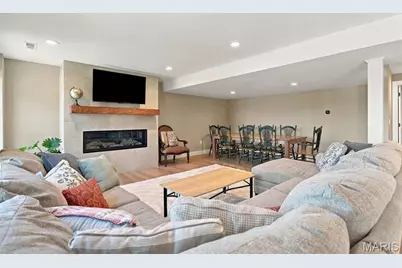 1048 Van Dyke Drive, Ballwin, MO 63011 - Photo 24