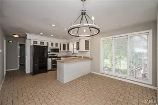 4345 Ringer Rd, Mehlville, MO 63129 - Photo 12