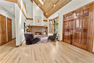 18 Overbrook Dr, Ladue, MO 63124 - Photo 4
