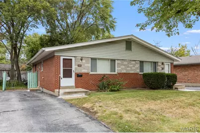 6267 N Hanley Road, Berkeley, MO 63134 - Photo 6