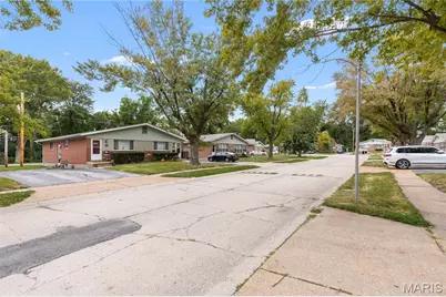 6267 N Hanley Road, Berkeley, MO 63134 - Photo 22