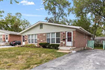 6267 N Hanley Road, Berkeley, MO 63134 - Photo 8