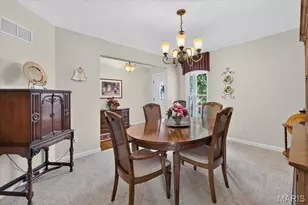 14904 Jockey Club Dr, Chesterfield, MO 63017 - Photo 6
