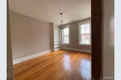 1226 Victor Street, Saint Louis, MO 63104 - Photo 2