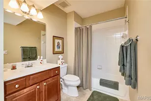 1970 Chesterfield Ridge Cir, Chesterfield, MO 63017 - Photo 50