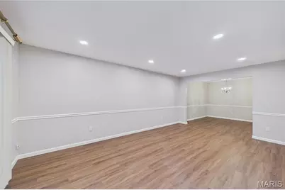 1062 Woodgate Drive, Kirkwood, MO 63122 - Photo 2