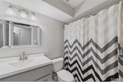 1062 Woodgate Drive, Kirkwood, MO 63122 - Photo 8