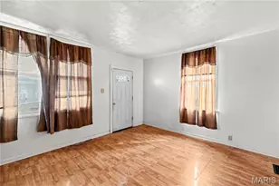 610 Jackson St, Saint Louis, MO 63147 - Photo 4