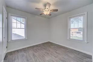 9647 Margo Ann Ln, Woodson Terrace, MO 63134 - Photo 10