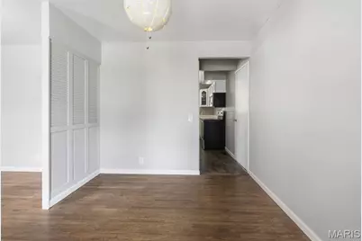 3410 Brunswick Drive, Florissant, MO 63033 - Photo 8