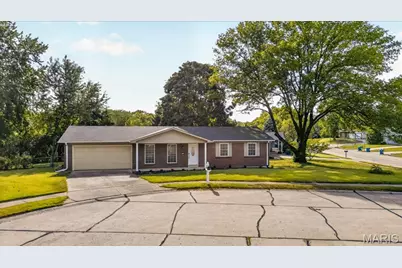 1008 N Duchesne Drive, Saint Charles, MO 63301 - Photo 46