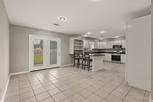 913 S Sutton Pl, Kennett, MO 63857 - Photo 8