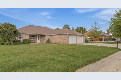 913 S Sutton Place, Kennett, MO 63857 - Photo 2