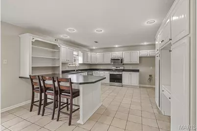 913 S Sutton Place, Kennett, MO 63857 - Photo 10