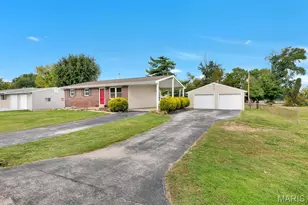 5 Oak Dr, Saint Peters, MO 63376 - Photo 1