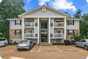 621 S Kirkwood Rd, Saint Louis, MO 63122 - Photo 2