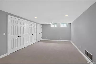 17915 White Robin Court, Chesterfield, MO 63005 - Photo 52