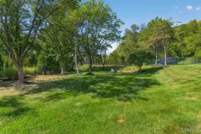 17915 White Robin Court, Chesterfield, MO 63005 - Photo 70