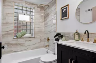 6041 Tholozan Ave, Saint Louis, MO 63109 - Photo 26