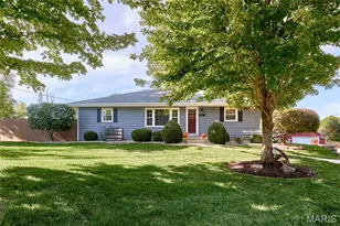 1127 Caulks Hill Rd, Saint Charles, MO 63304 - Photo 2